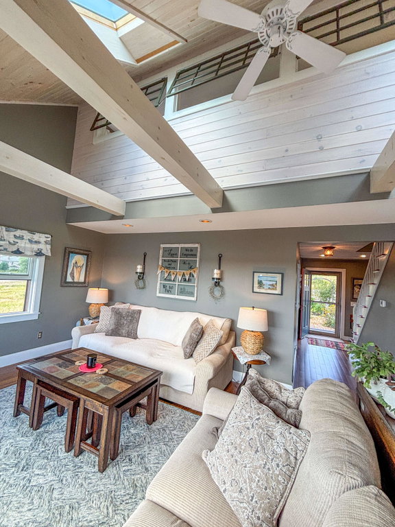 Cottage Living Room (5)