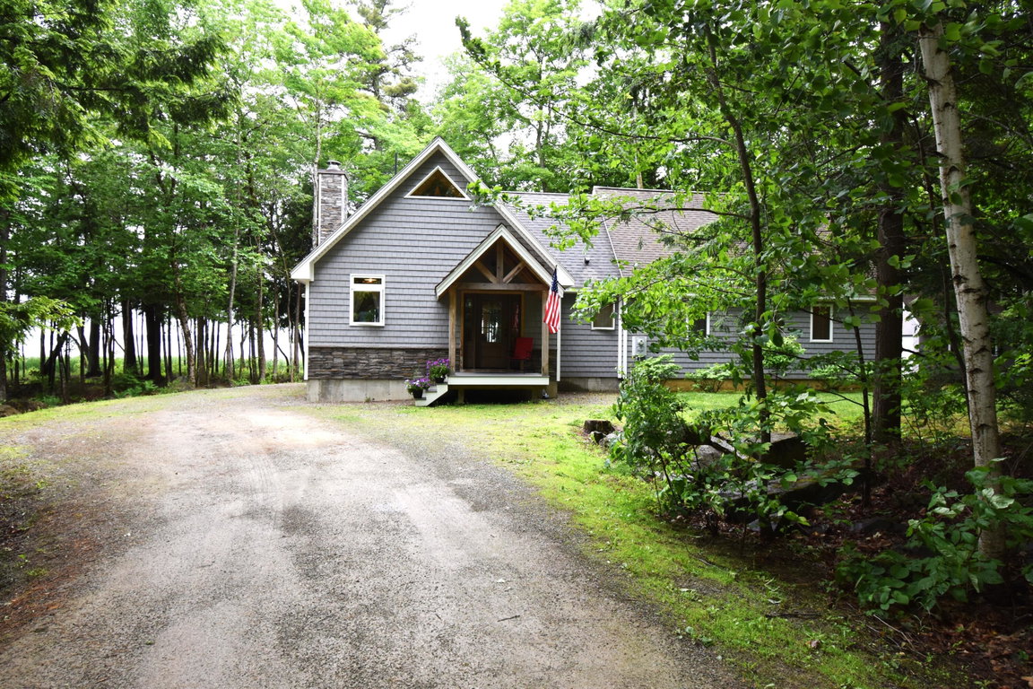 107 Shady Lane  Newport