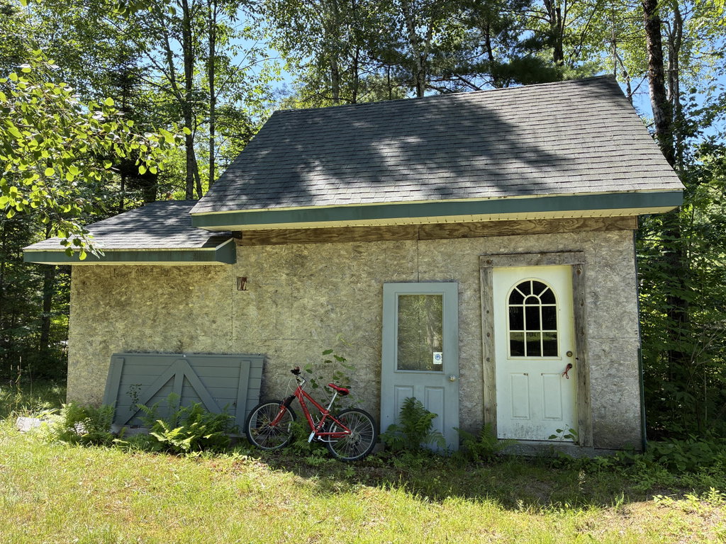 Back shed.