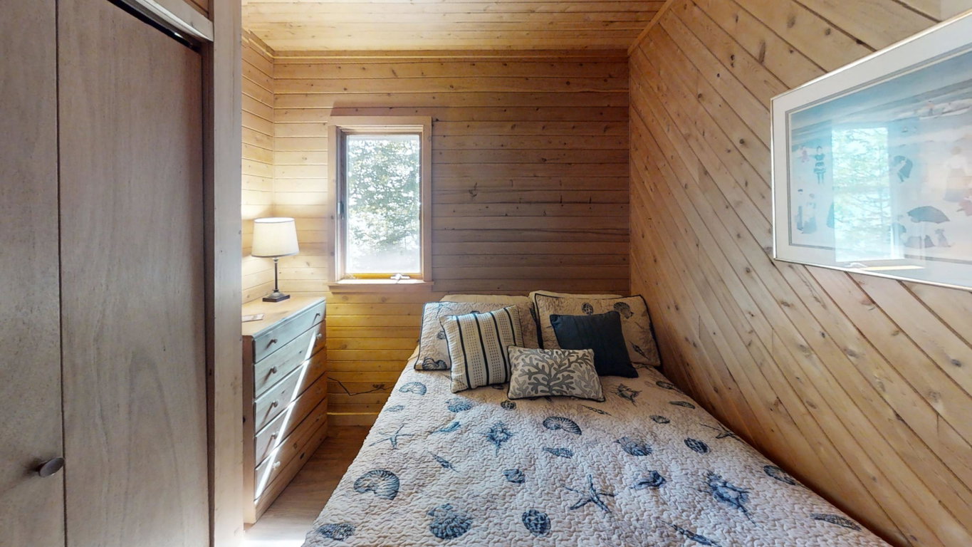 Bedroom2