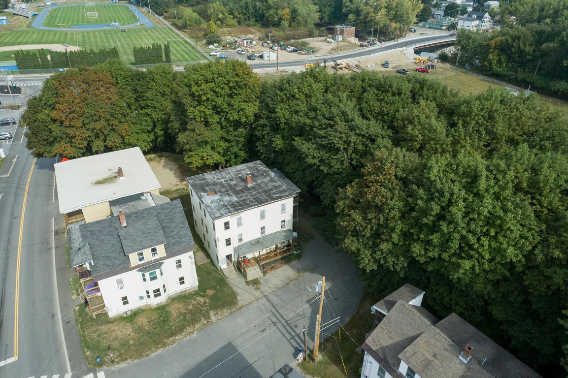 48 Essex Avenue Rumford