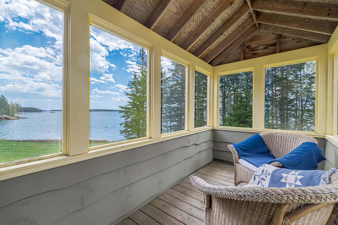 92-40 Wells Cove-DTP