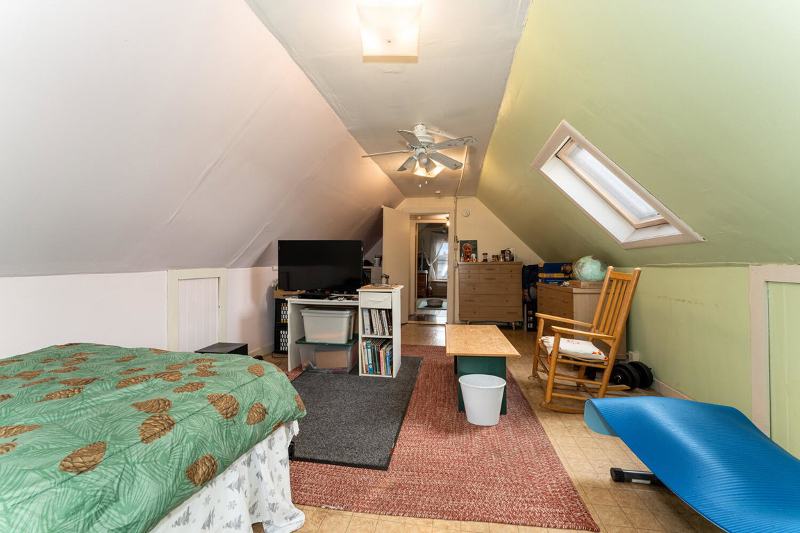 BEDROOM #2 (2)