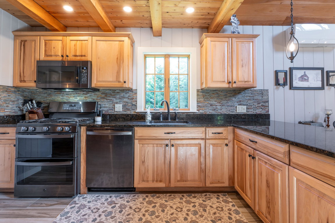 105 Grant, Bar Harbor, Maine