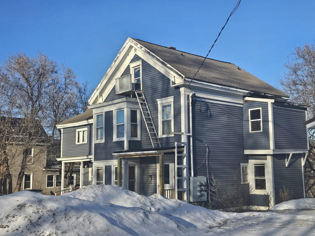 10 Lyndon Street Caribou