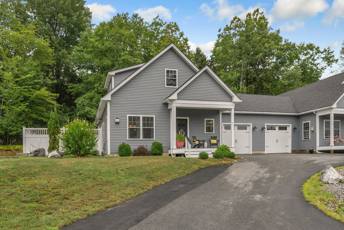 21 Youngs Lane Freeport