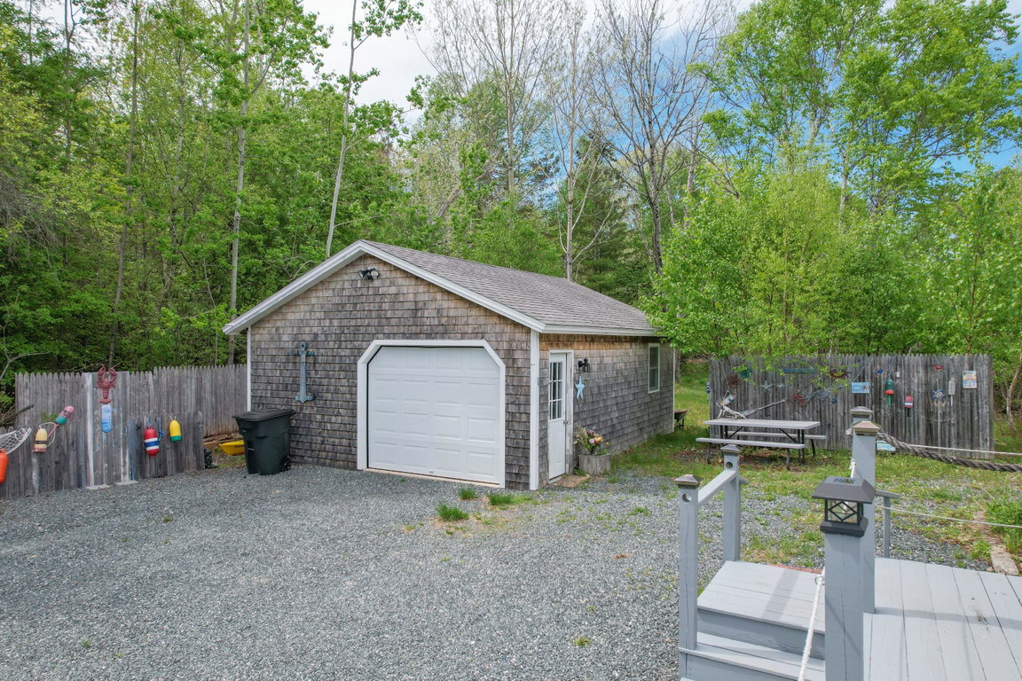 garage
