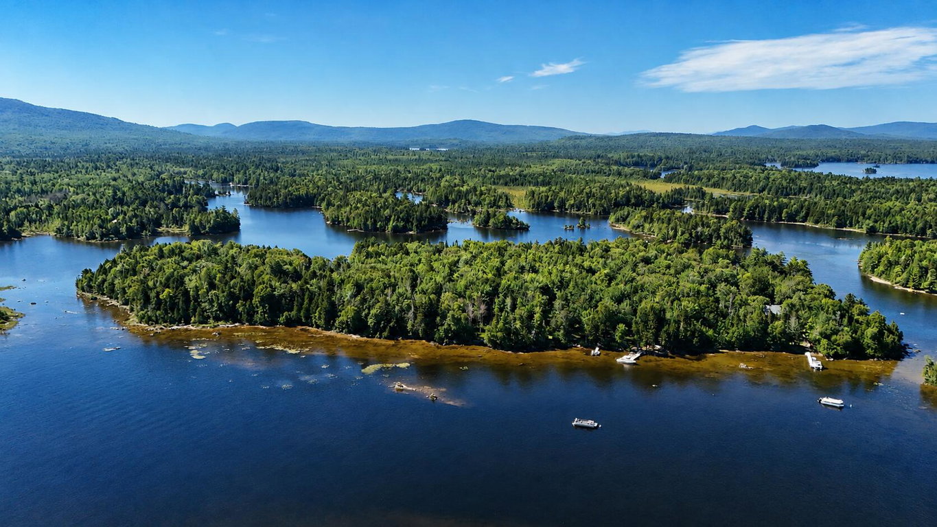 57.3 Triple Cove Island Lily Bay Twp