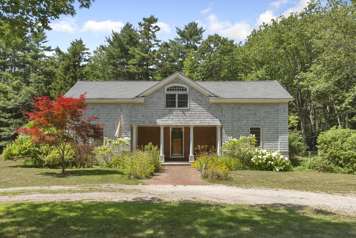 10 Meeting House Lane Chebeague Island