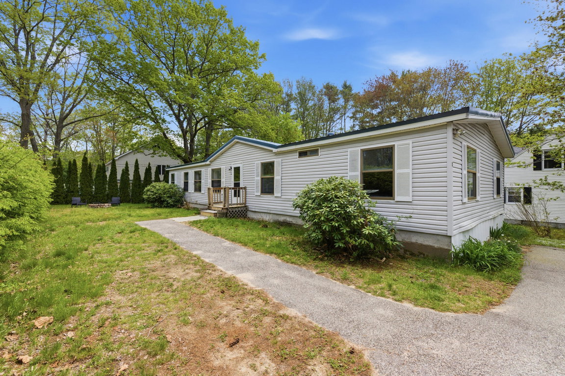 1 Boundary Way Kennebunk
