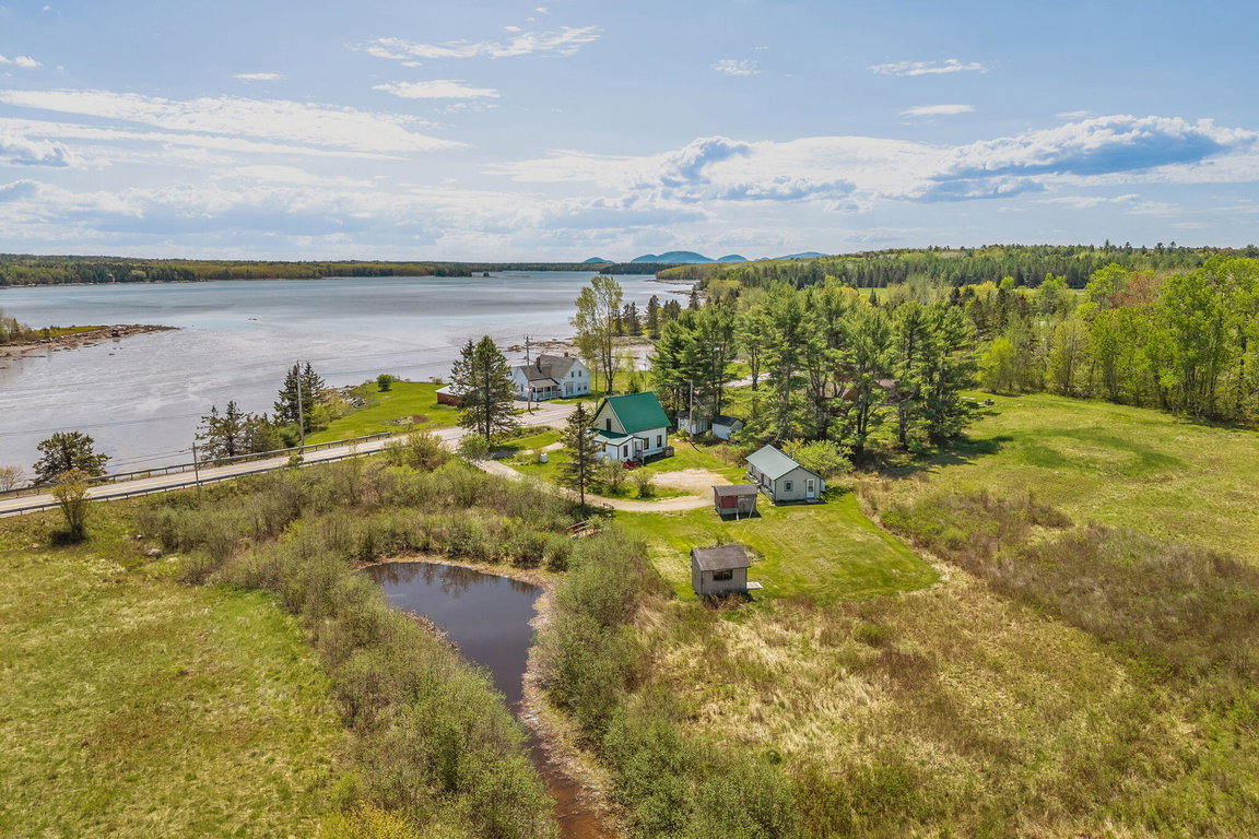 69-web-or-mls-137-w-franklin-rd