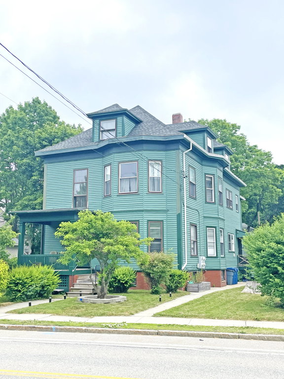 429 Deering Avenue Portland