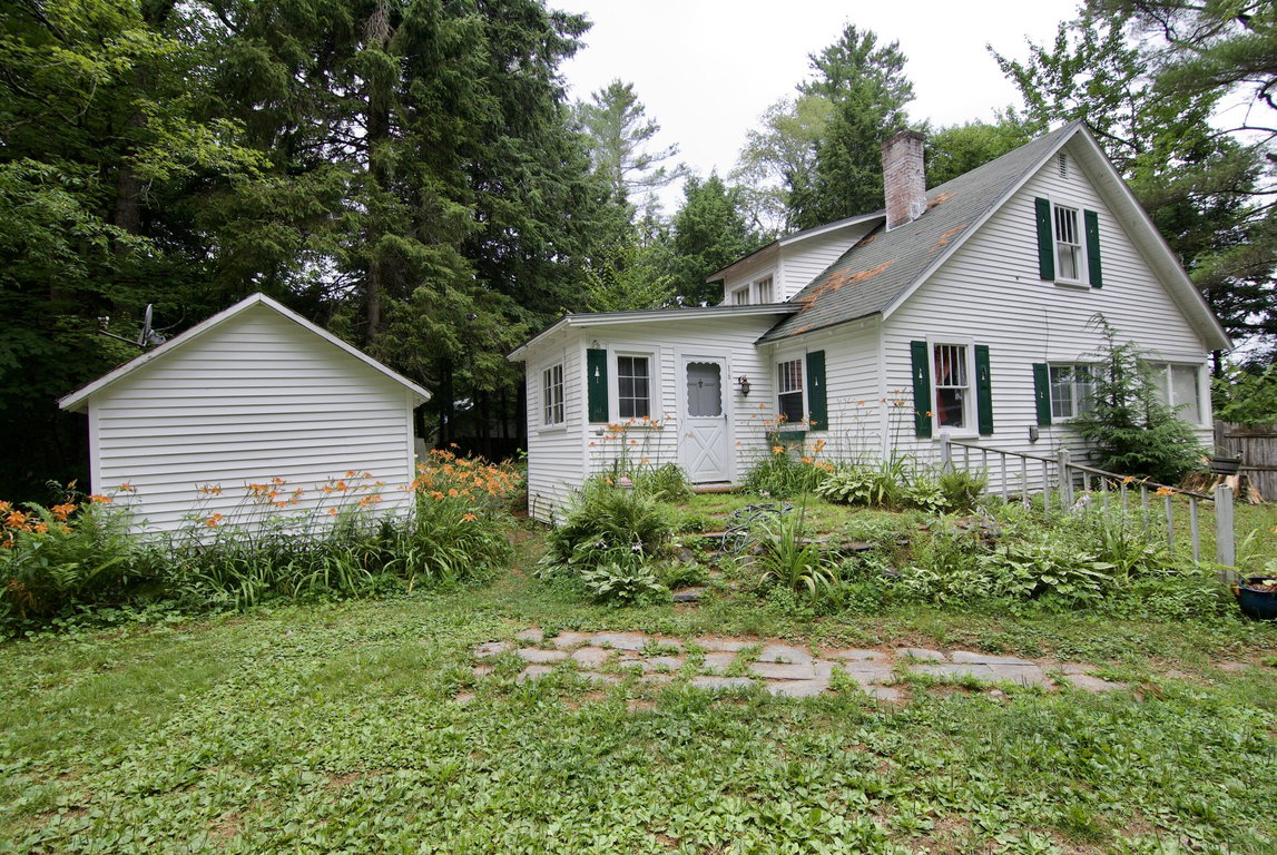 16 Salmon Road Madison