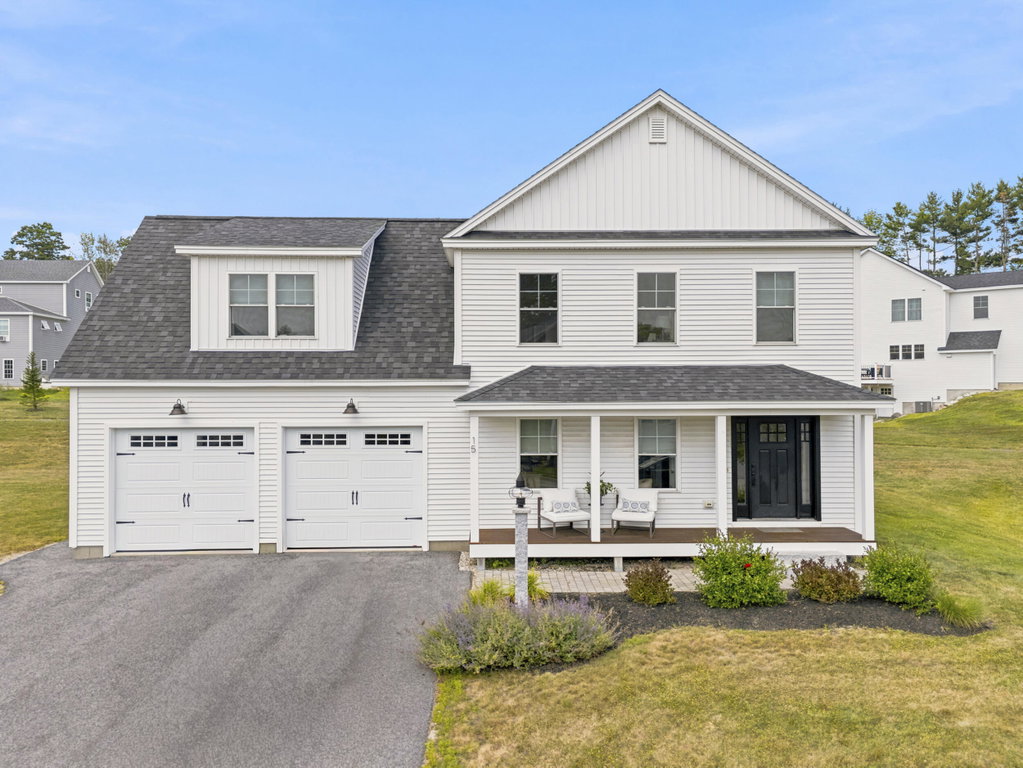 15 Bluebird Trail Falmouth