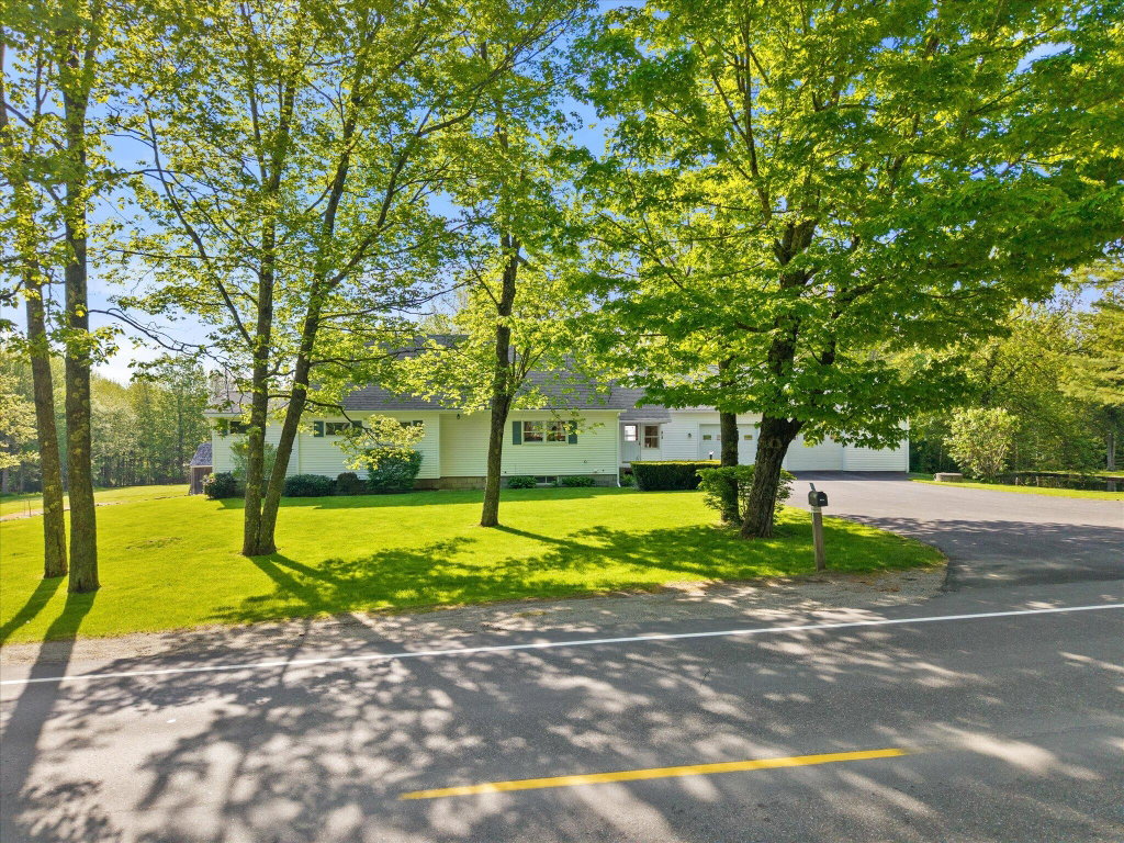 04-404 Surry Rd