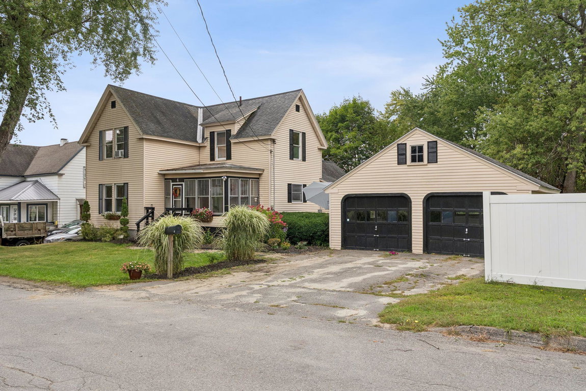 4 Hillcrest Street Waterville