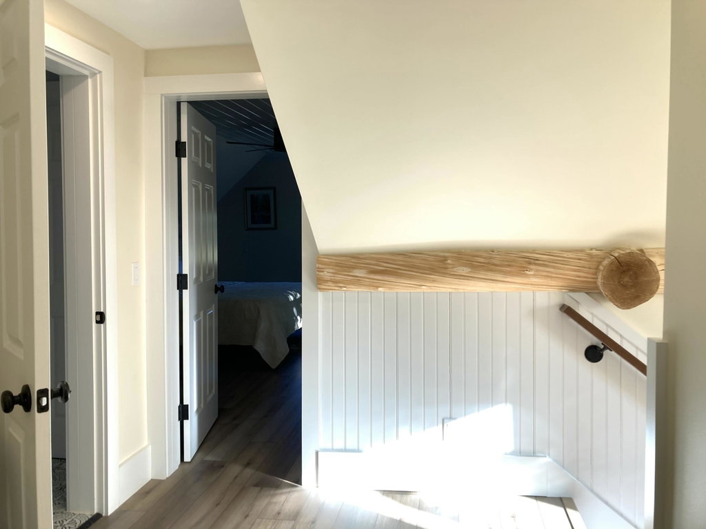 Entrance to primary bedroom.