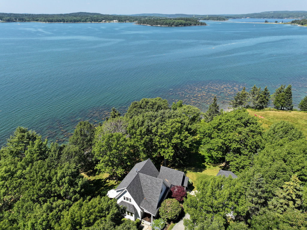 70 Harleys Way, Deer Isle