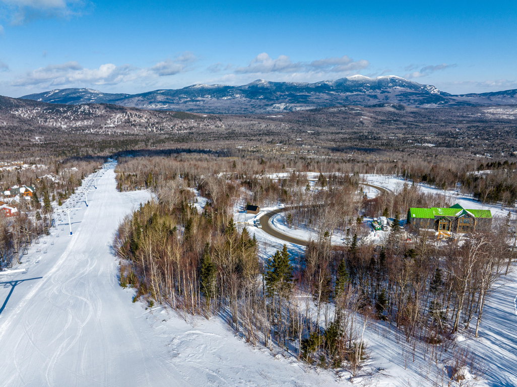 8116 Sawtooth Road Carrabassett Valley