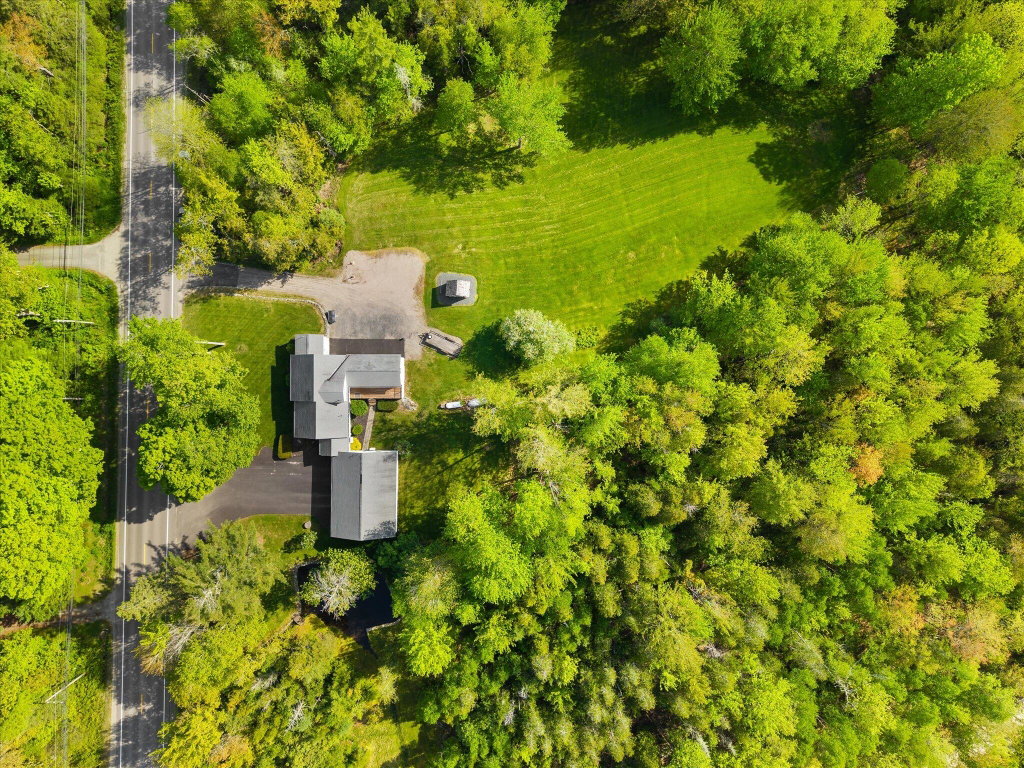 18-404 Surry Rd