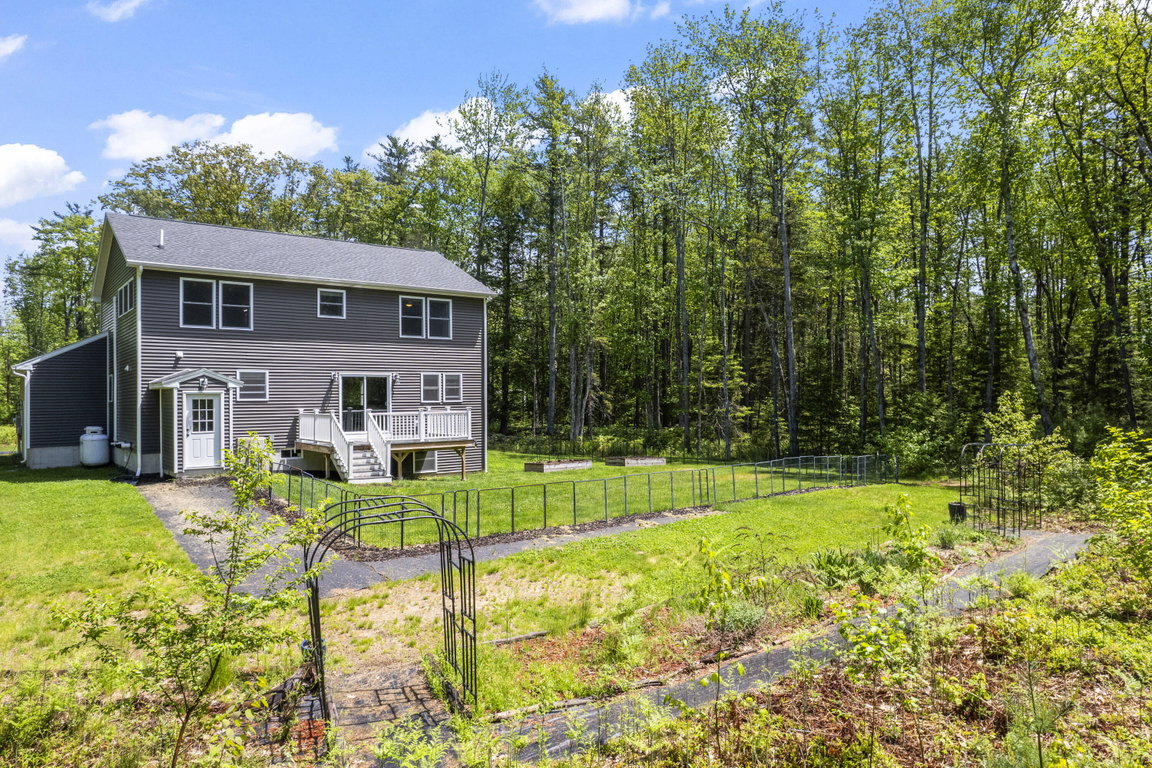 122 Thomas Point Road Brunswick