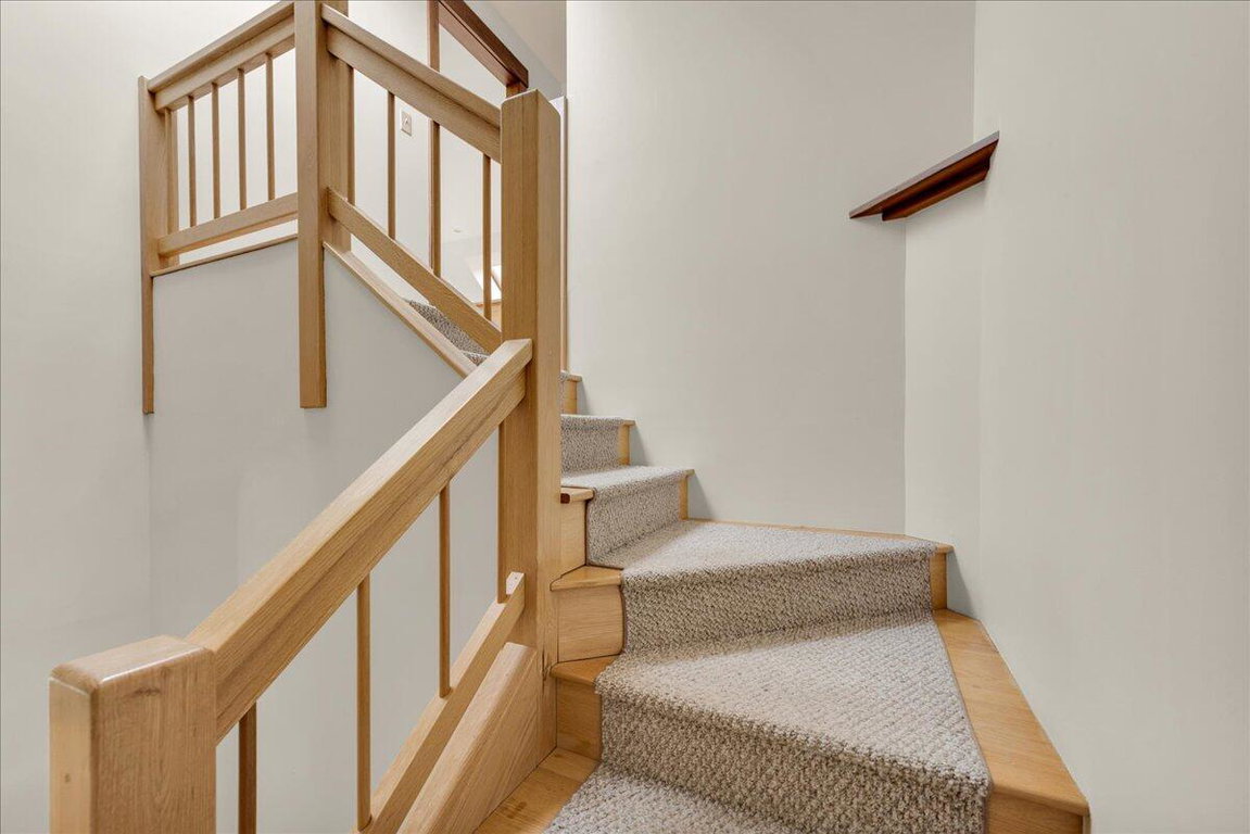 183-70 Ledgewood Ln. (65 of 105)