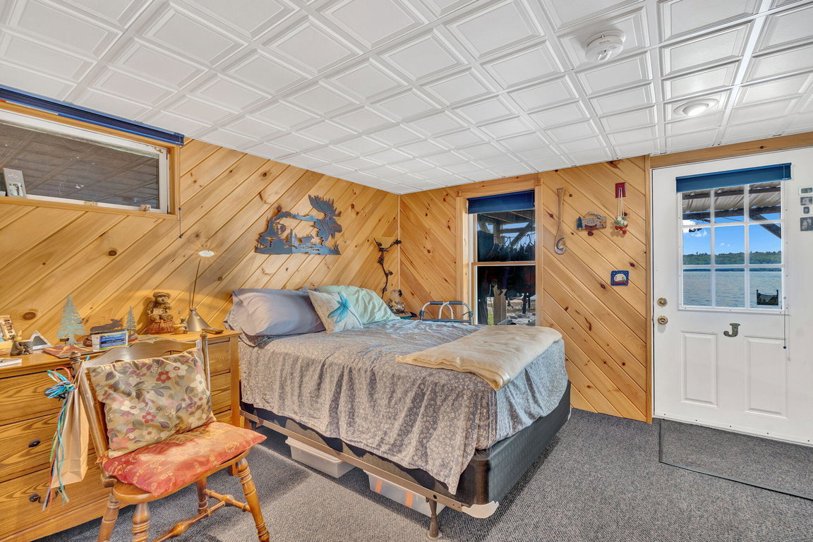 55-web-or-mls-293-scotts-neck-rd
