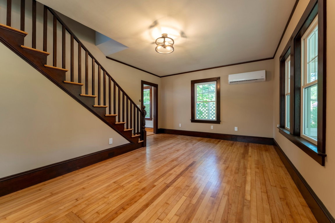292Main_032