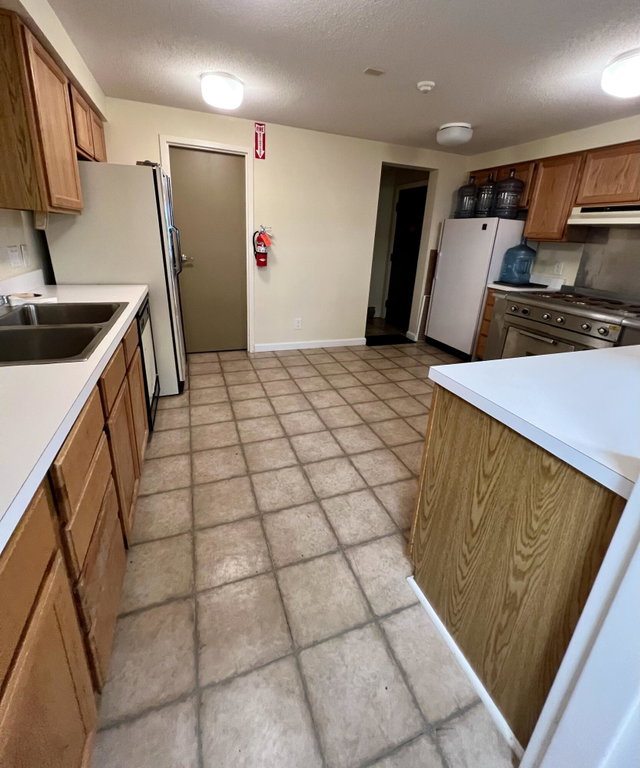 Large Kitchen