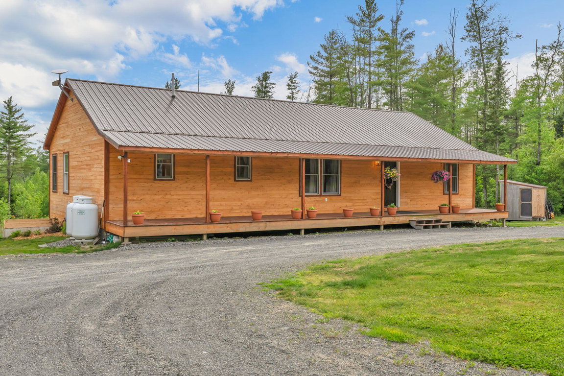 476 North Road Medford