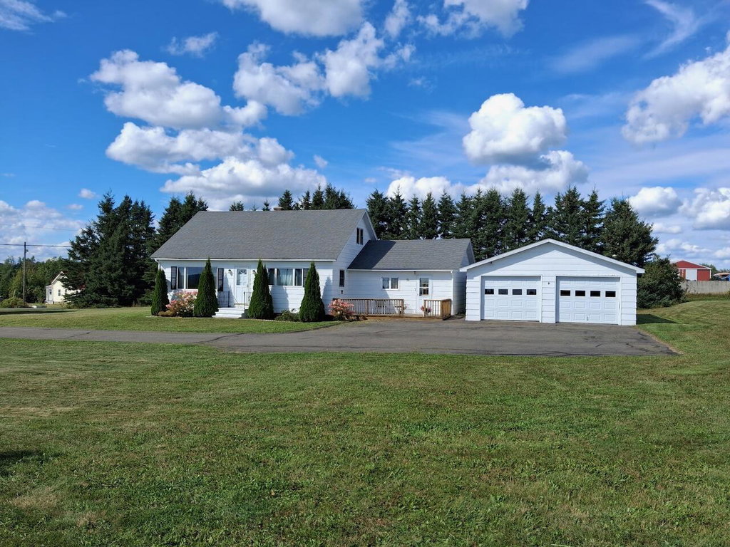1177 Madawaska Road Connor Twp