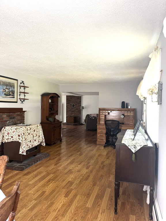 Dining room 2
