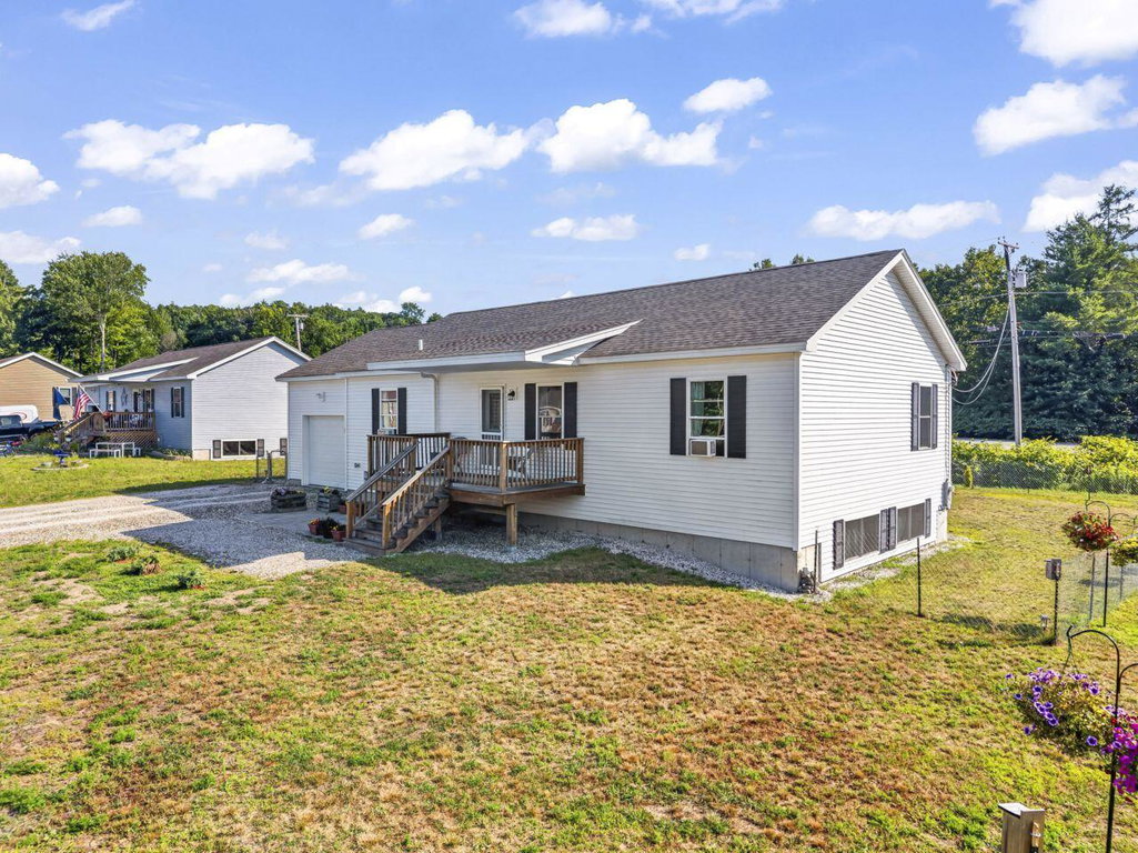 11 Welchville Commons Drive Oxford