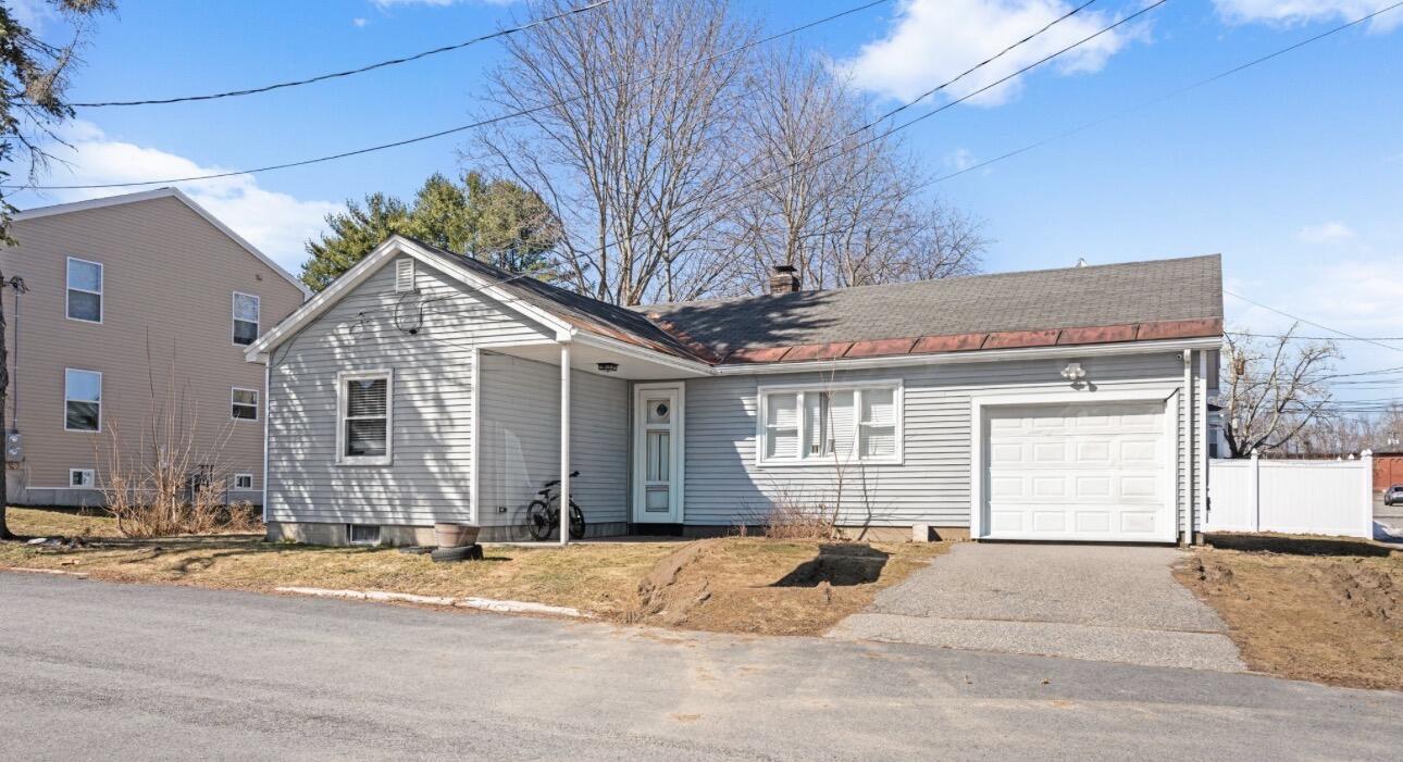 2 Banks Lane Biddeford