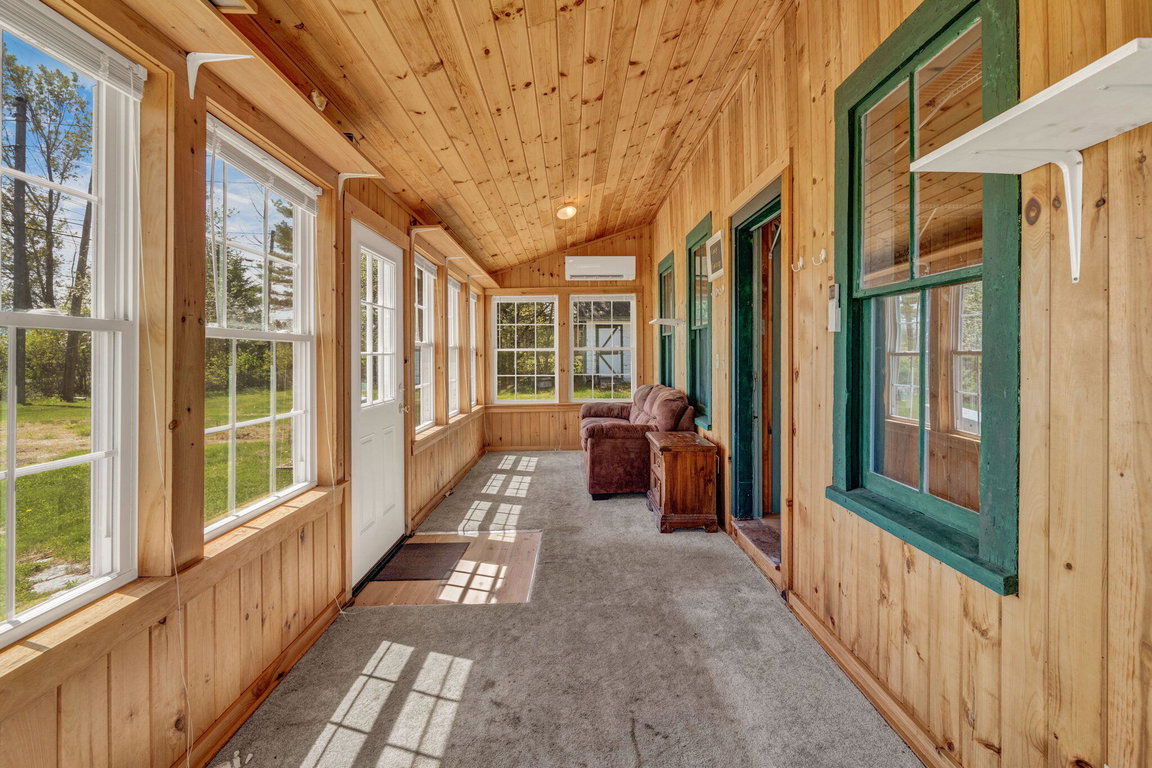 37-web-or-mls-137-w-franklin-rd