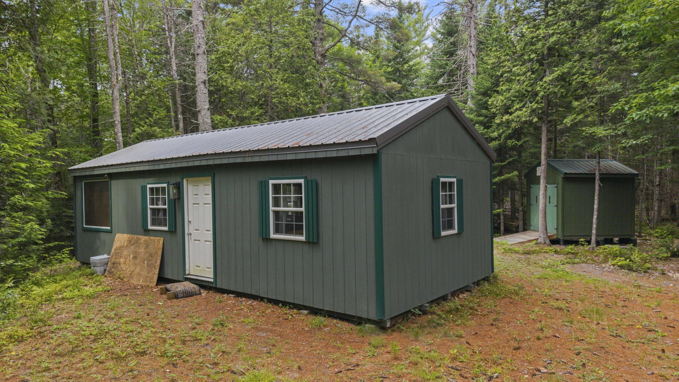 2 Emery Farm Road Medford