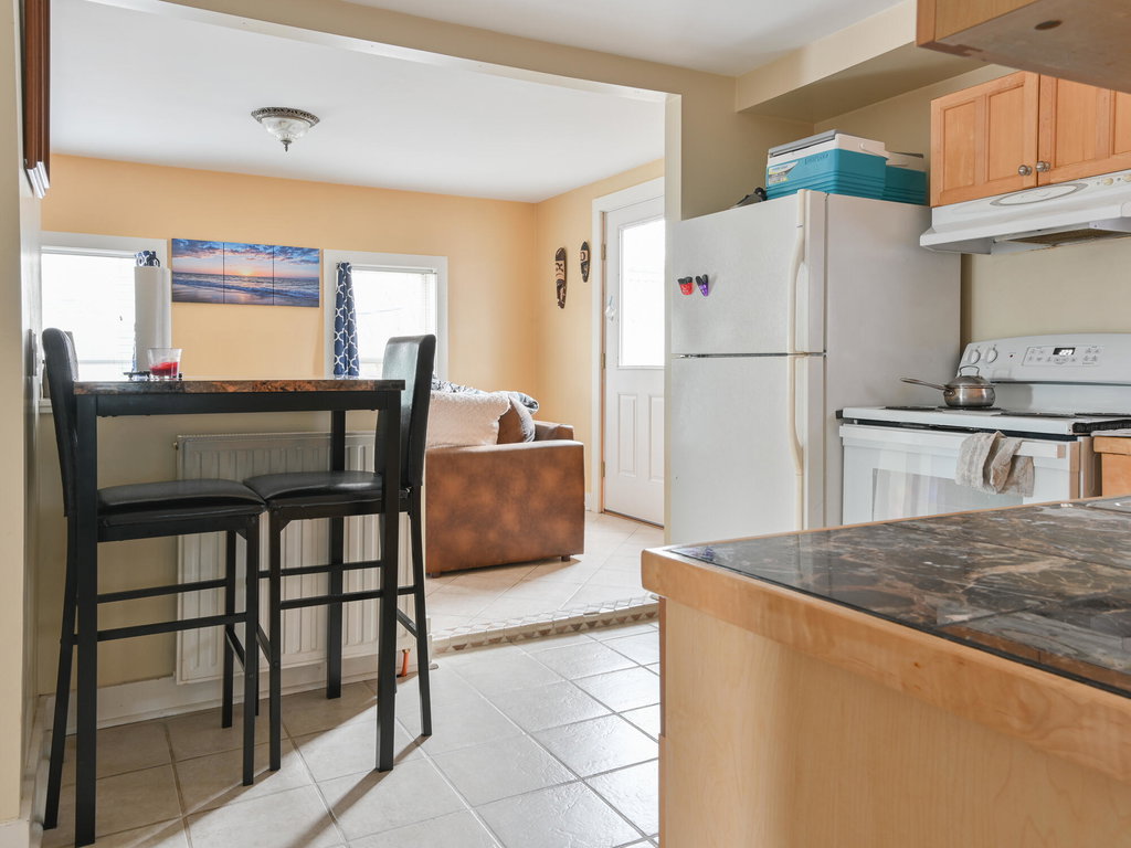 Kitchen Apt 2