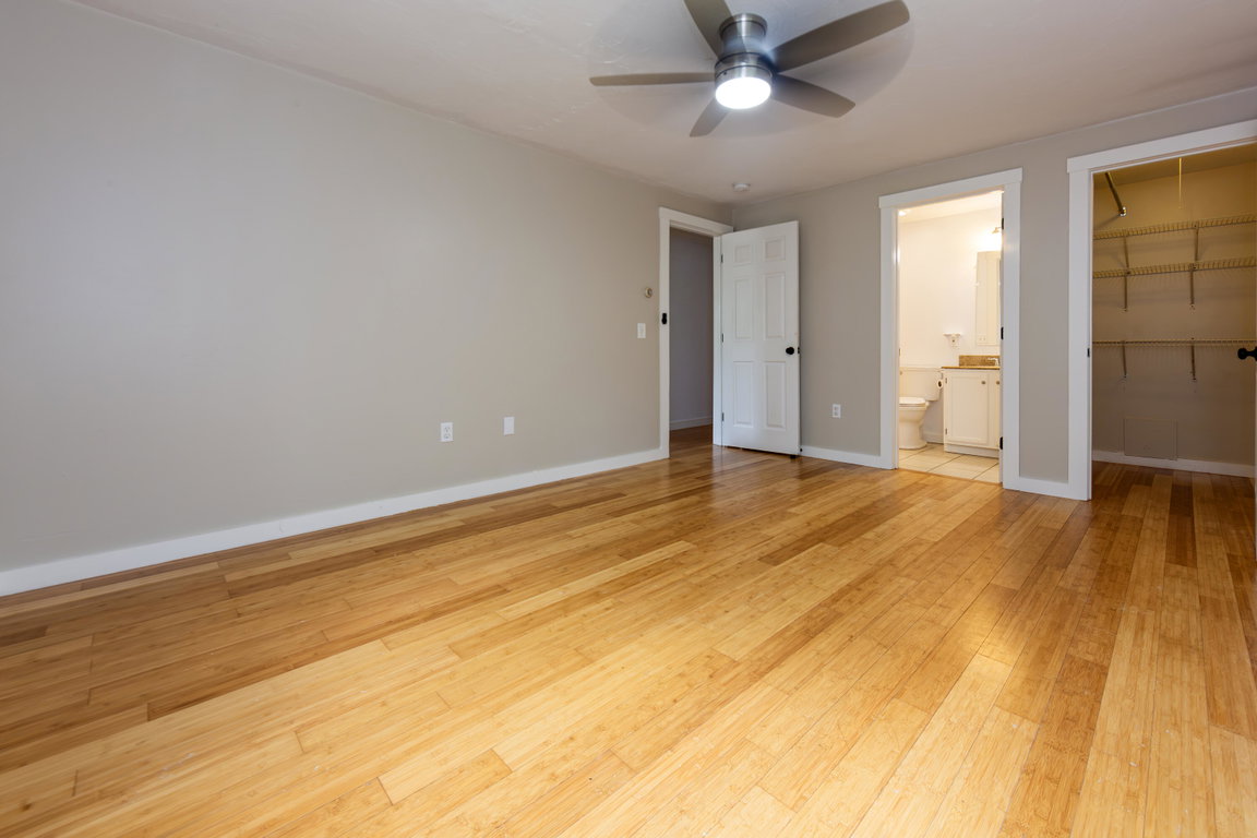 All-Seasons-Way-Interior-5