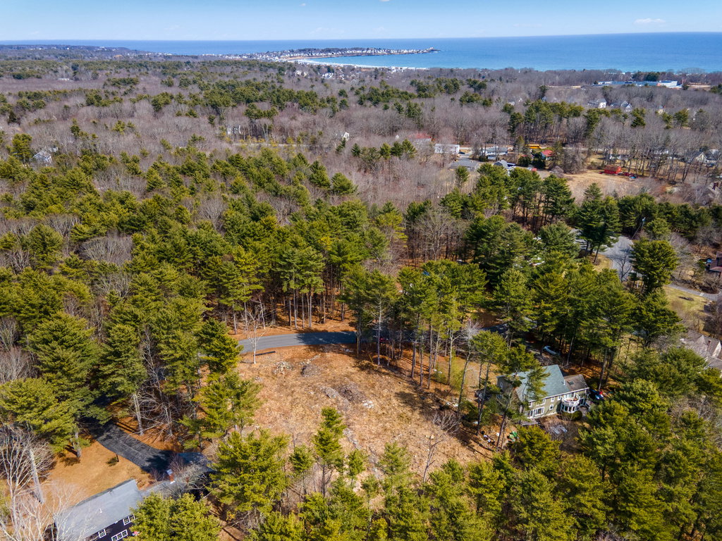 15 Candlewood Lane York