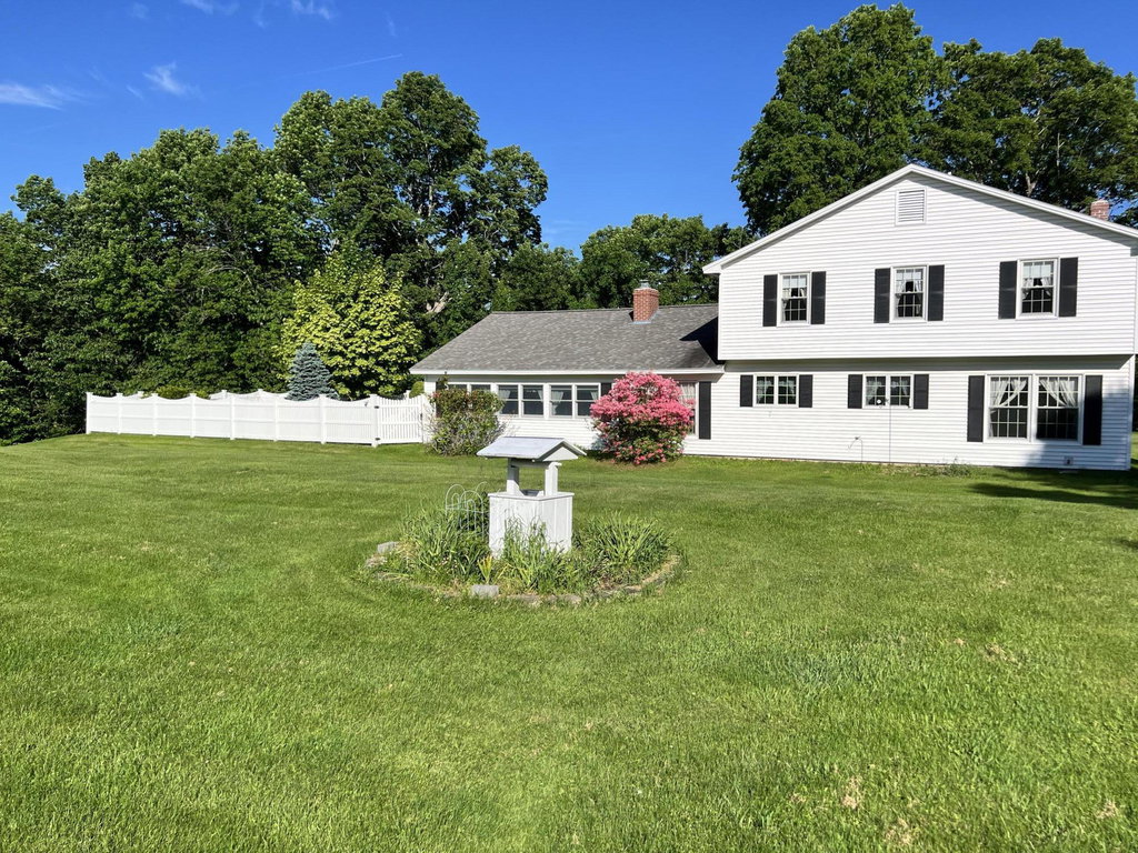 298 Perham Street Farmington