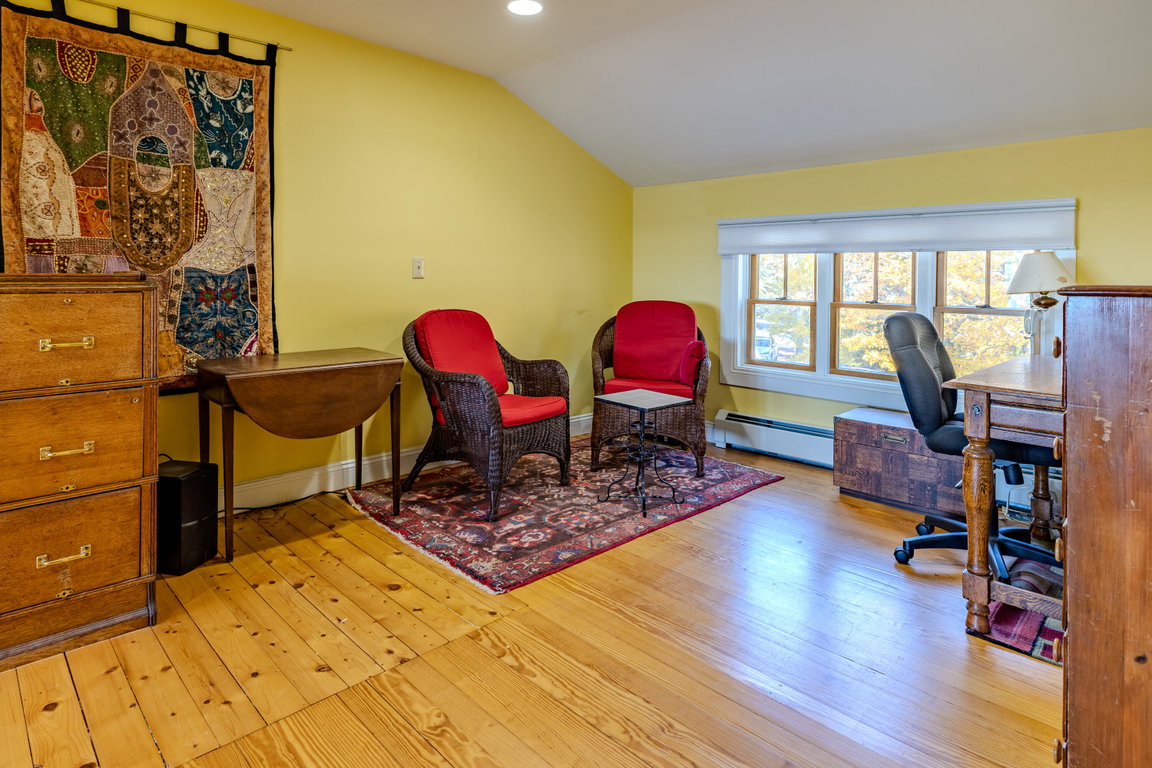 115 Kingsley Farm Road