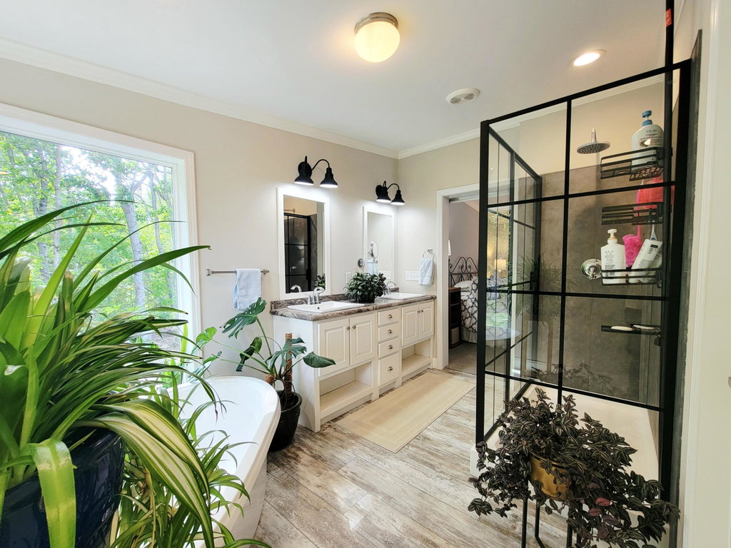 441 Eastbrook Rd.