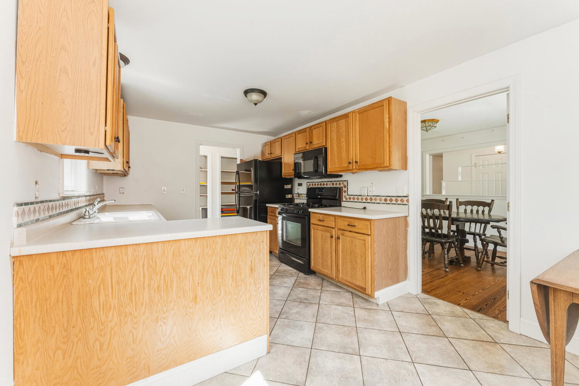 Kitchen 2
