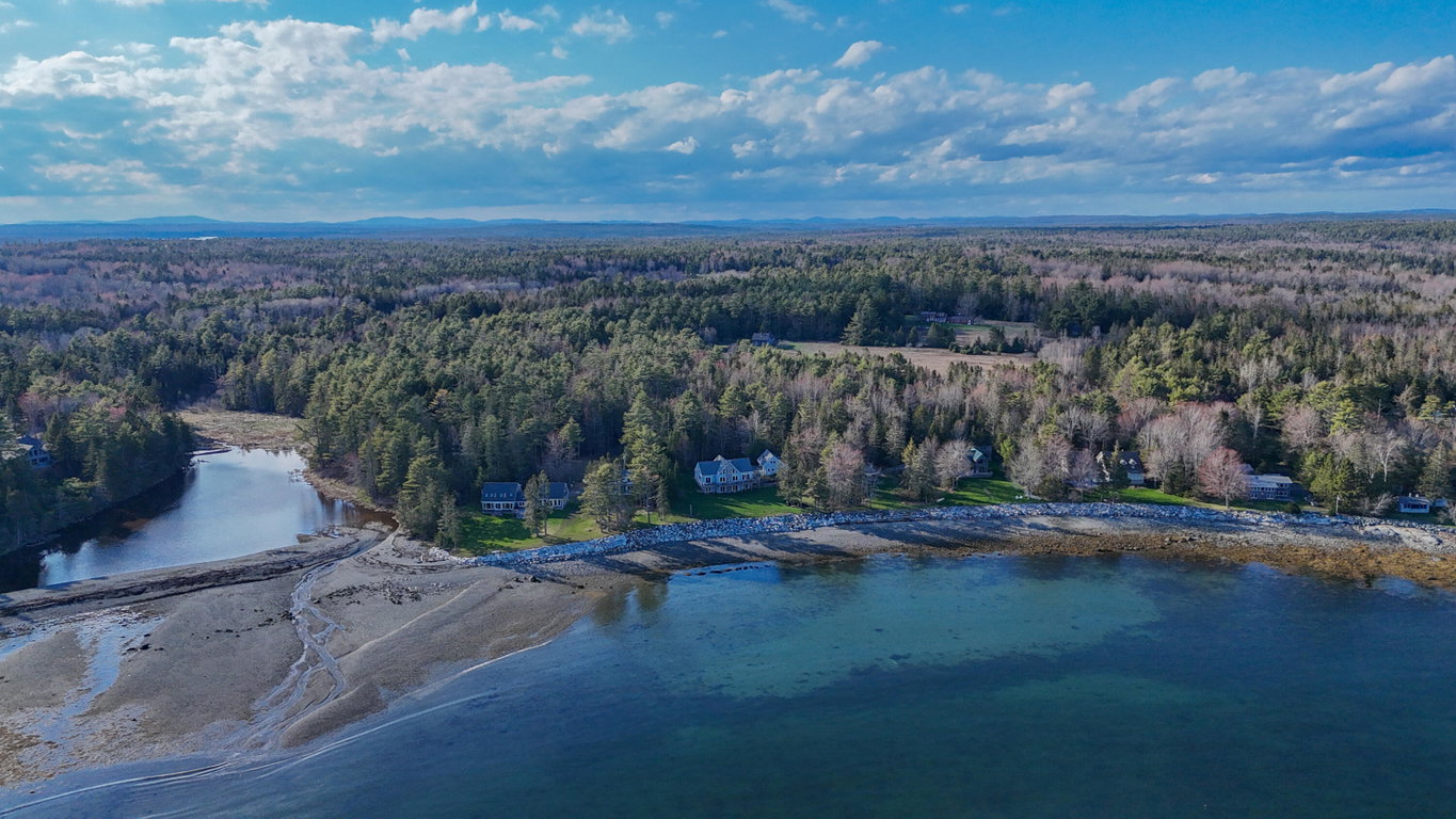 Carter's Beach & Salt Pond.