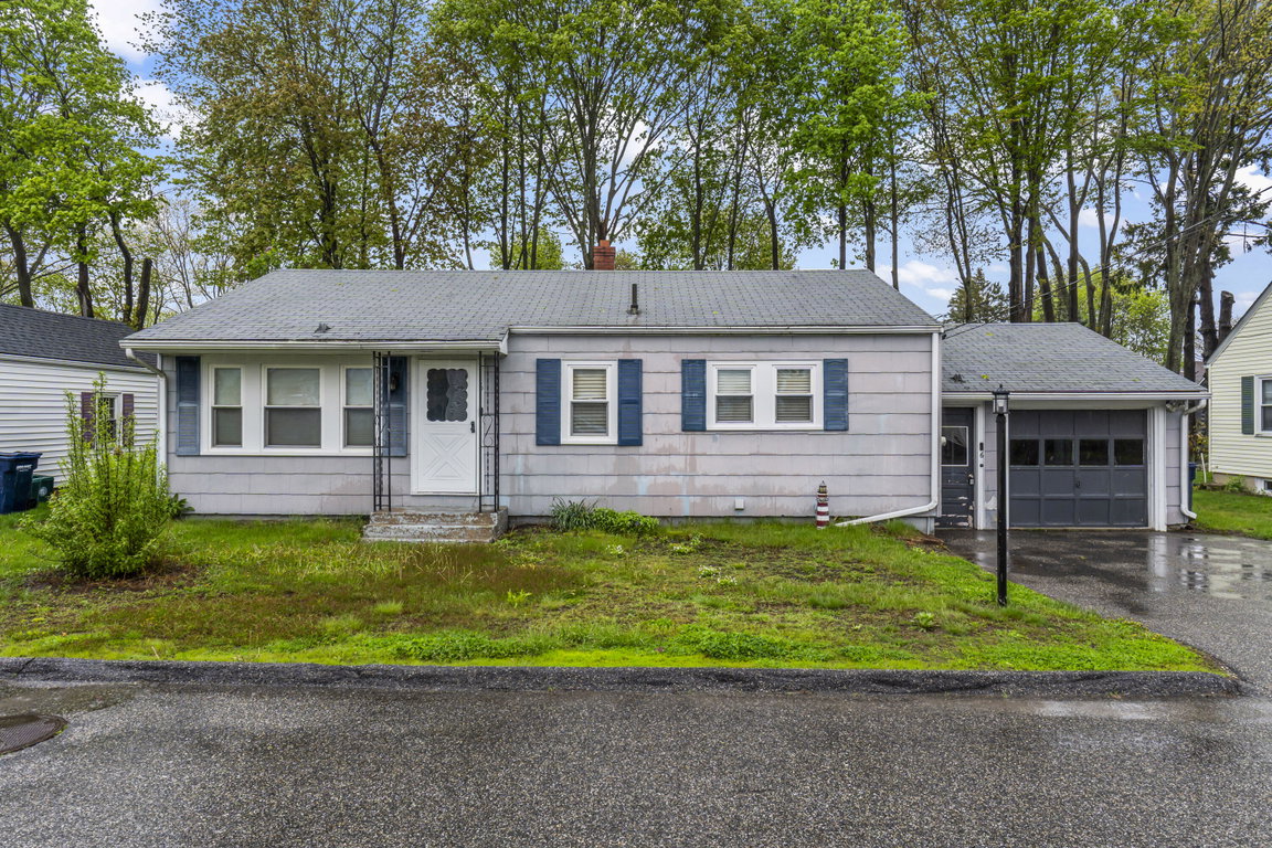 6 Hillside Avenue Biddeford