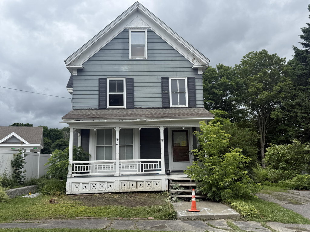 31 Kelsey Street Waterville