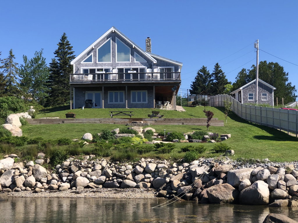 28 City Point Road Vinalhaven