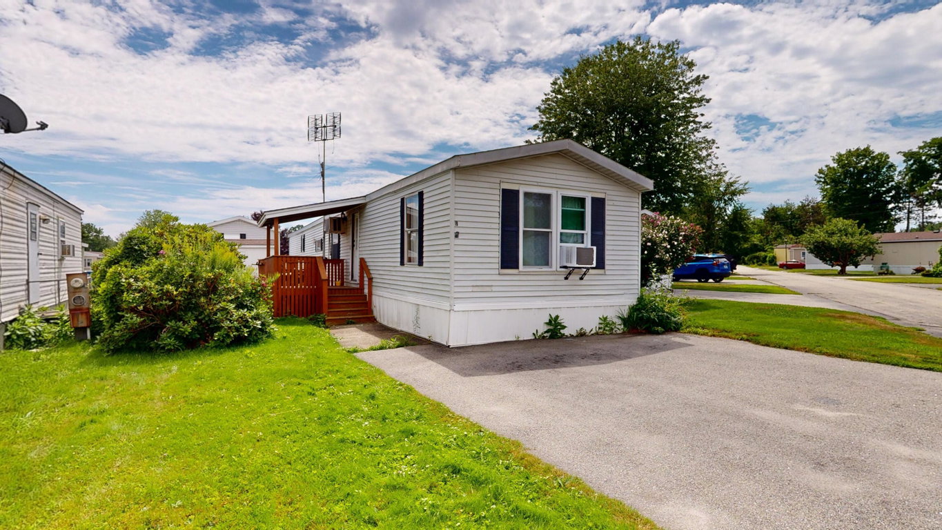18 Blackberry Place Kittery