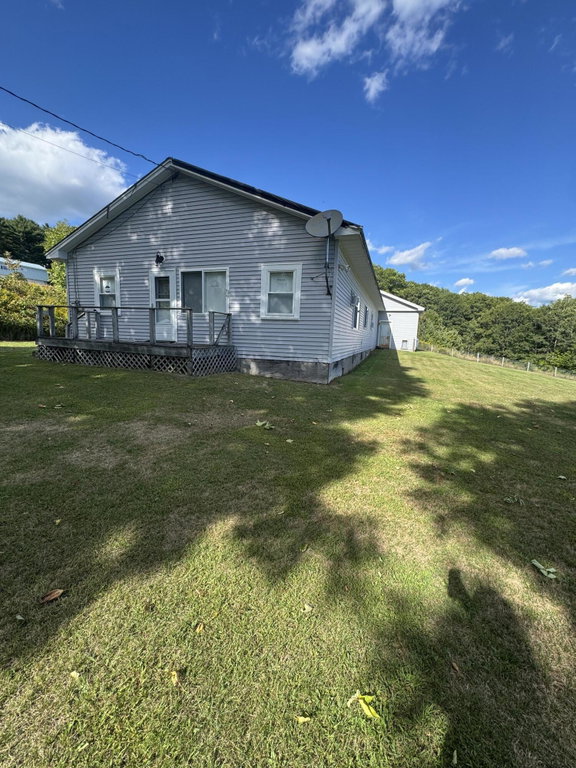 15 Cox Hill Road Liberty