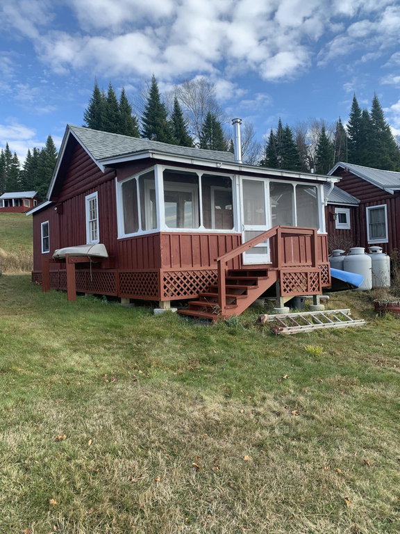 17 Camp Phoenix Road Nesourdnahunk Twp